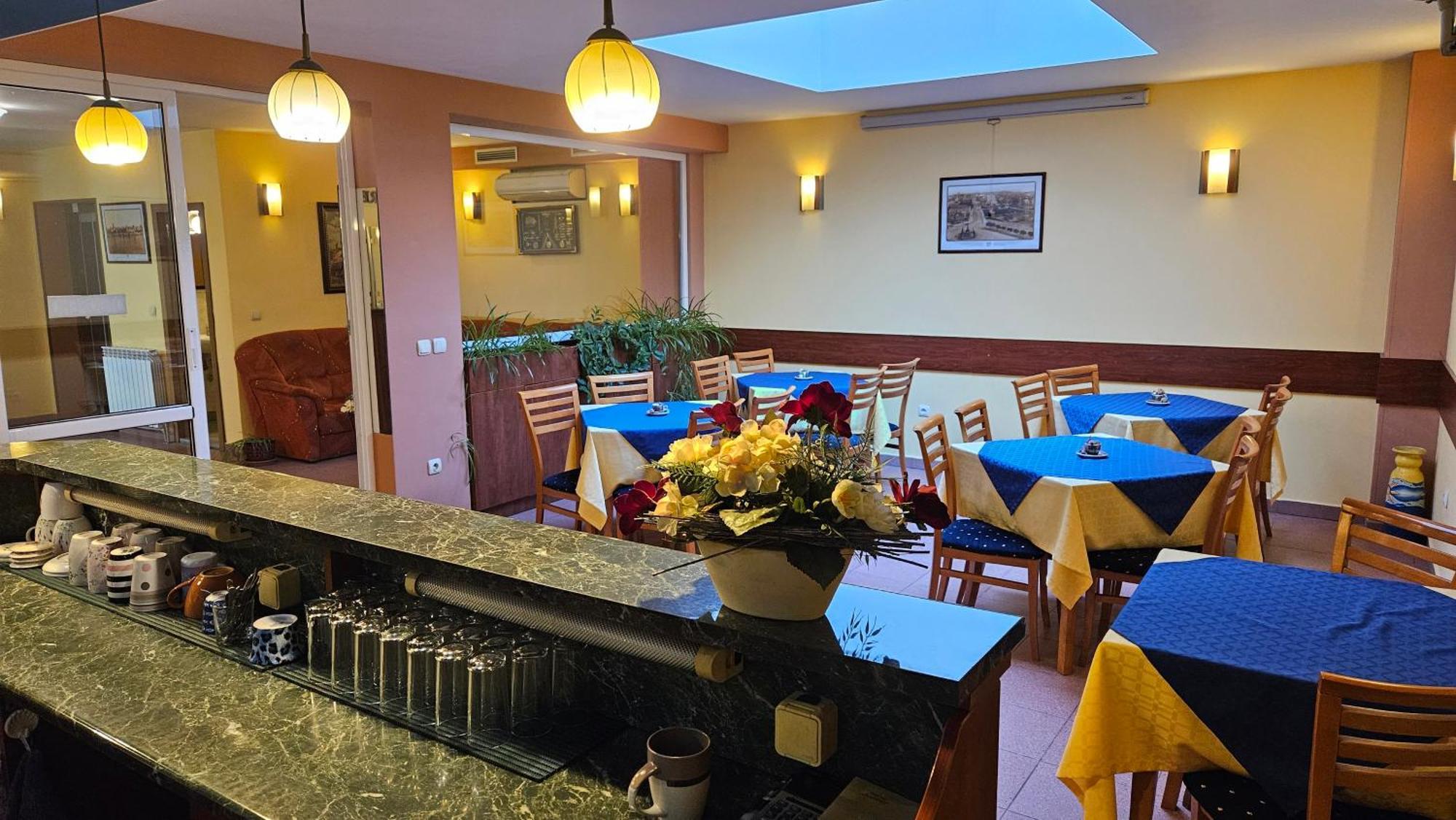 Caprice Family Hotel 바르나 외부 사진
